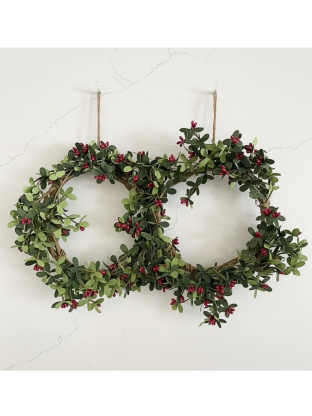Set/2 Red Berry Wreaths